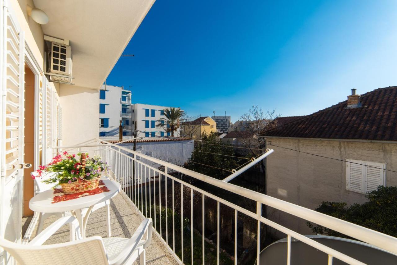 Apartment With A Parking Space - 15375